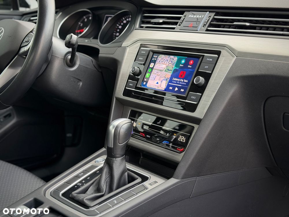 Volkswagen Passat 1.5 TSI EVO Business DSG - 34
