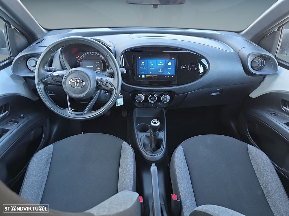 Toyota Aygo X - 12