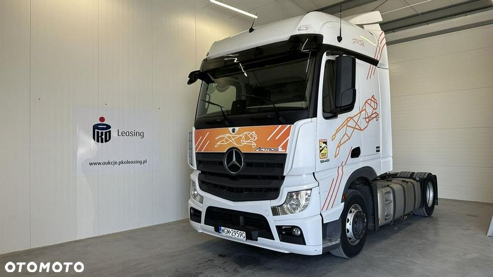 Mercedes-Benz Actros - 1