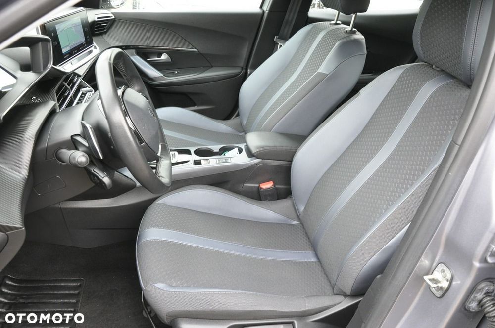 Peugeot 2008 1.2 PureTech Allure S&S EAT8 - 9
