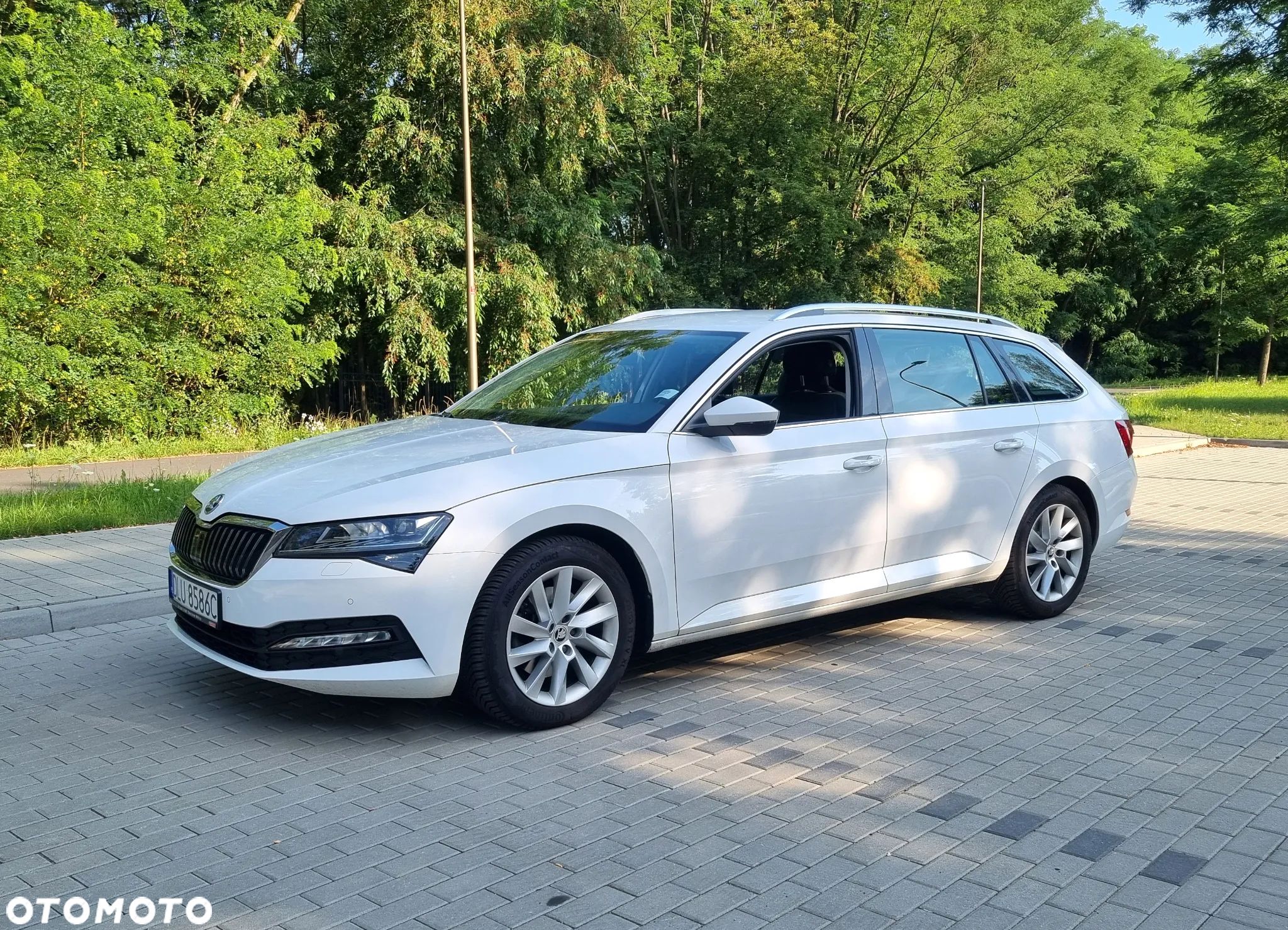 Skoda Superb 1.5 TSI ACT Ambition DSG - 1