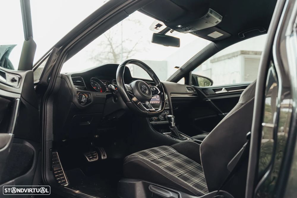 VW Golf 2.0 TDi GTD DSG - 15