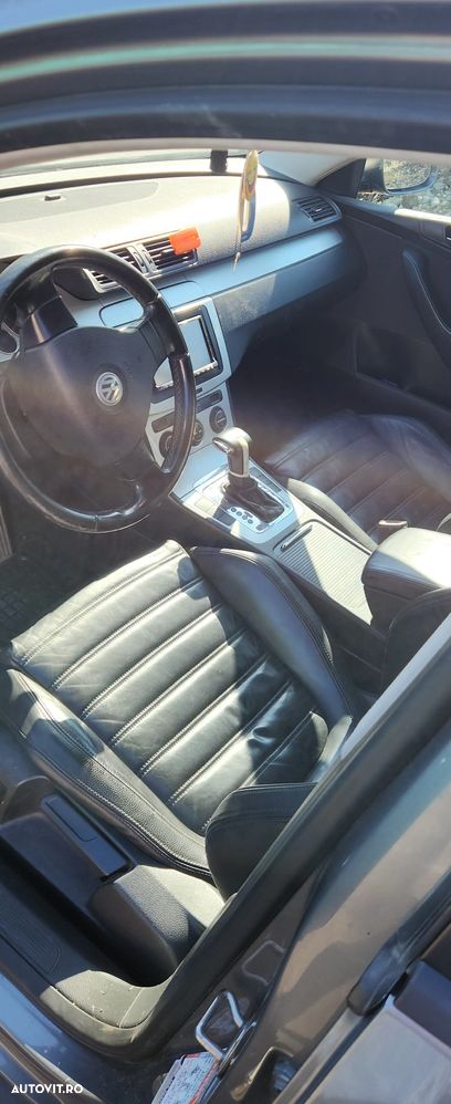 Volkswagen Passat 2.0 TDI DPF DSG Individual - 6