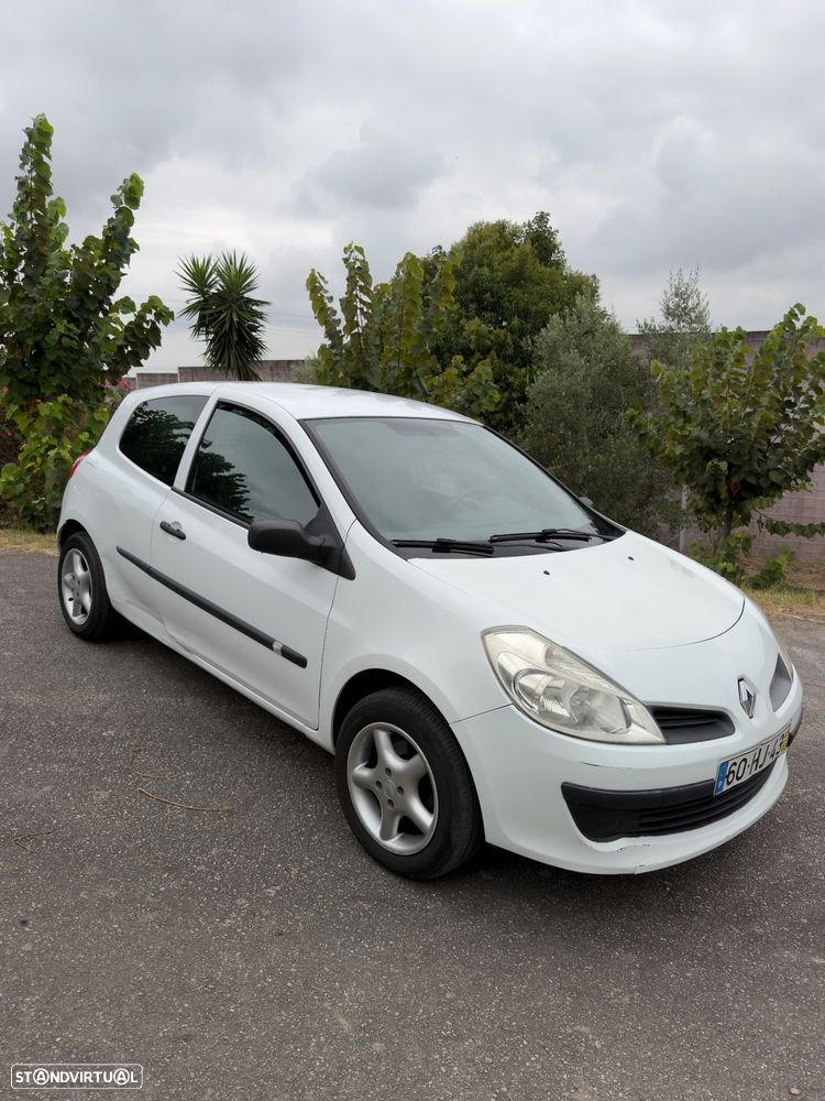 Renault Clio 1.5 dCi Confort - 2