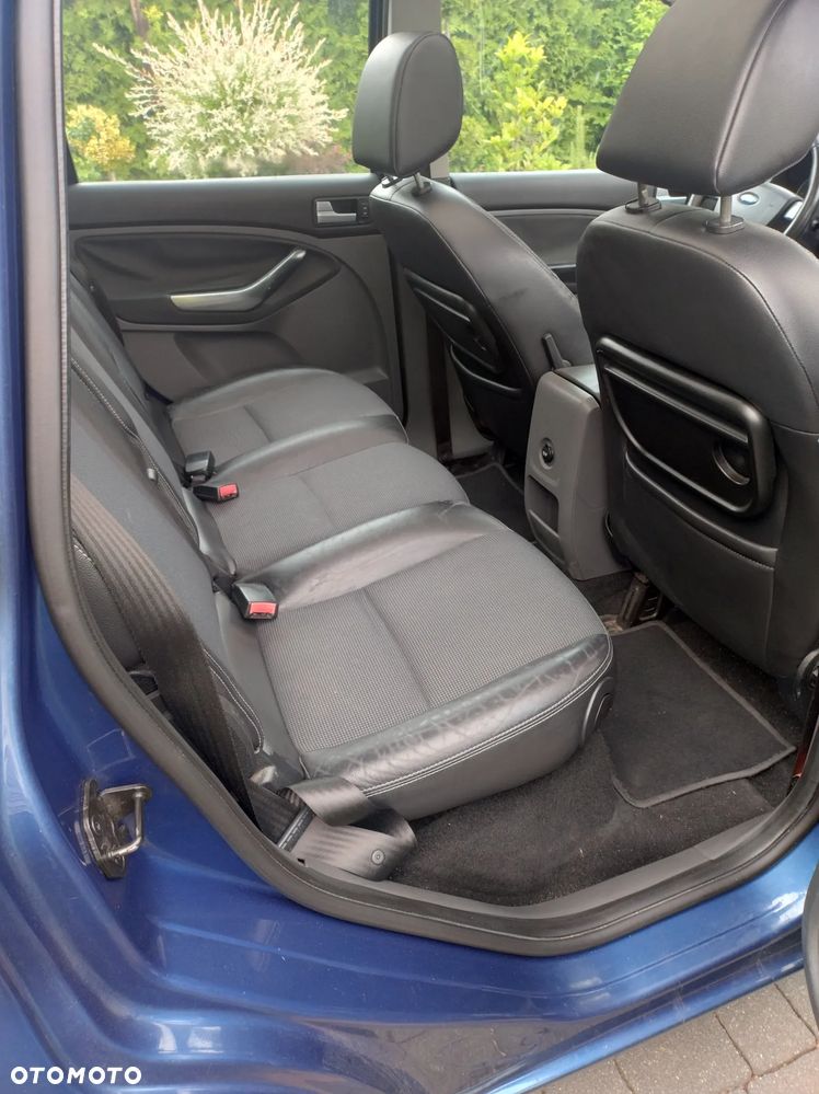 Ford C-MAX 2.0 TDCi Titanium - 11