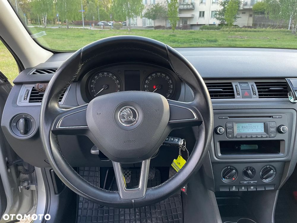 Skoda RAPID Spb 1.6 TDI DPF Active - 19