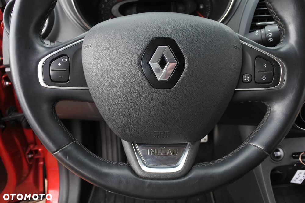 Renault Captur TCe 120 EDC Helly Hansen - 23