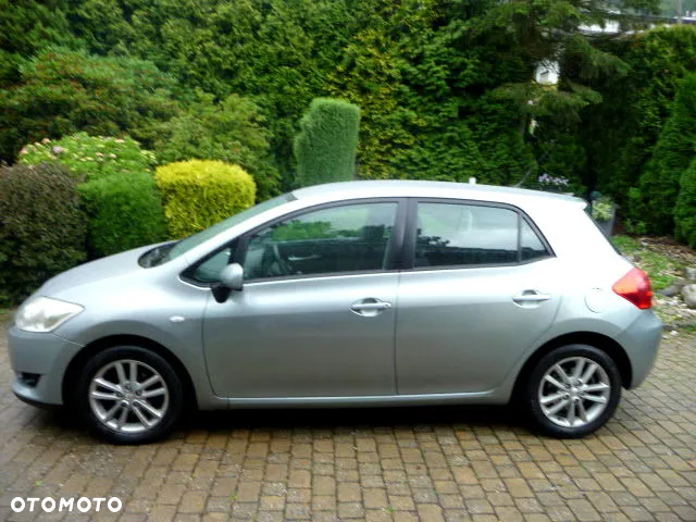 Toyota Auris 1.33 VVT-i Terra Start - 14