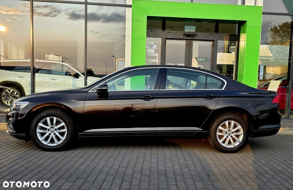 Volkswagen Passat 2.0 TDI EVO Business - 10