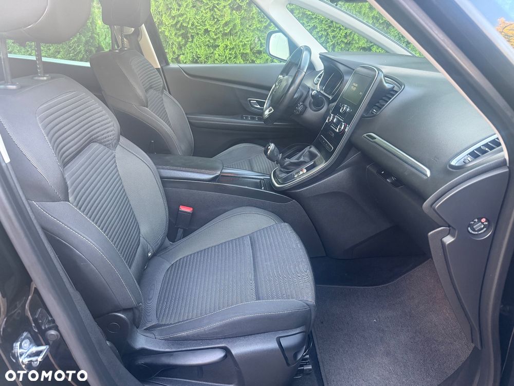 Renault Grand Scenic BLUE dCi 120 LIMITED - 13