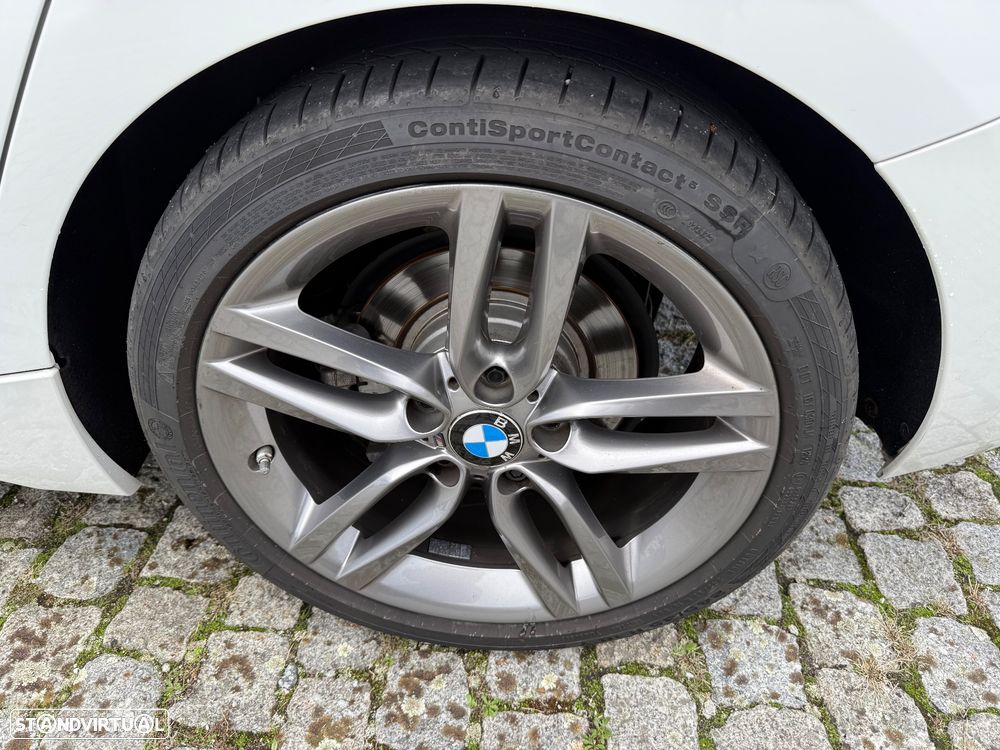 BMW 118 d Pack M - 8