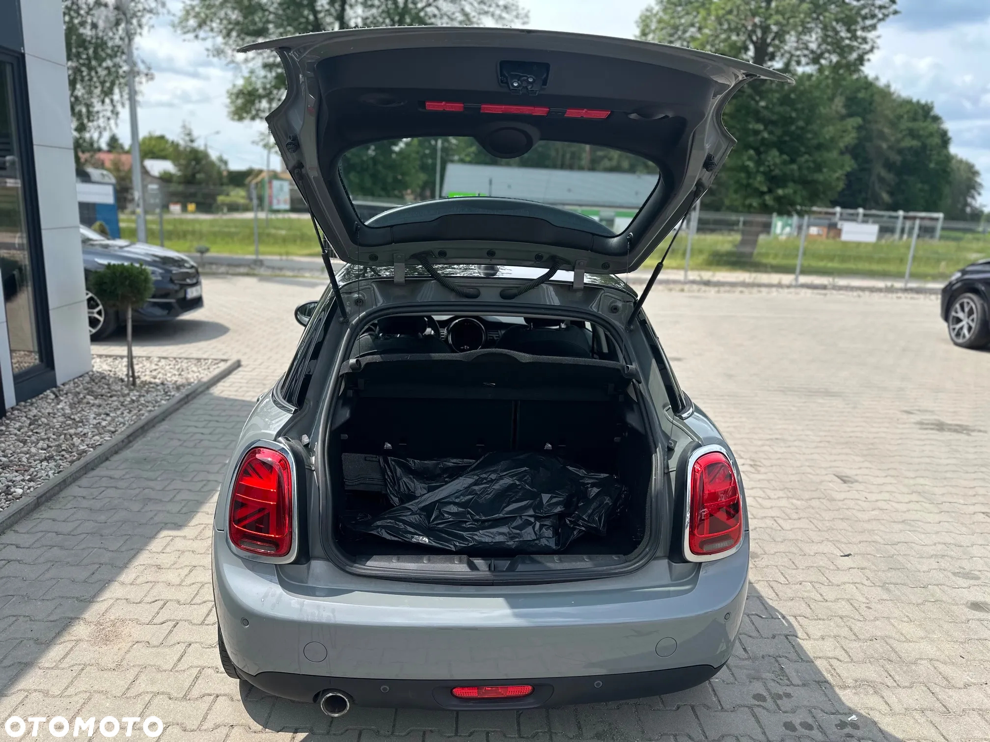 MINI Cooper - 9
