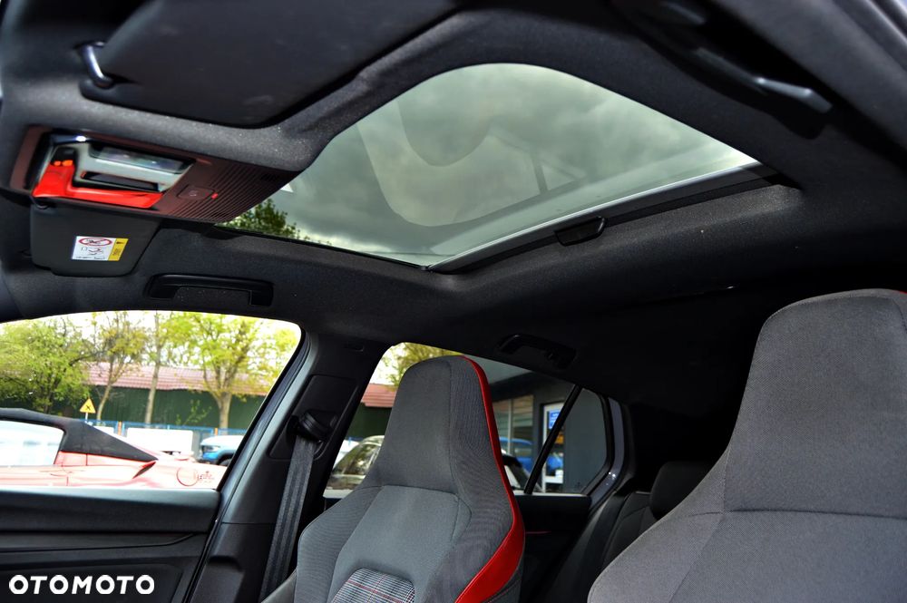 Volkswagen Golf 2.0 TSI GTI DSG - 25