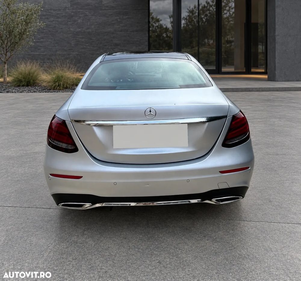 Mercedes-Benz E 2017 photo 3
