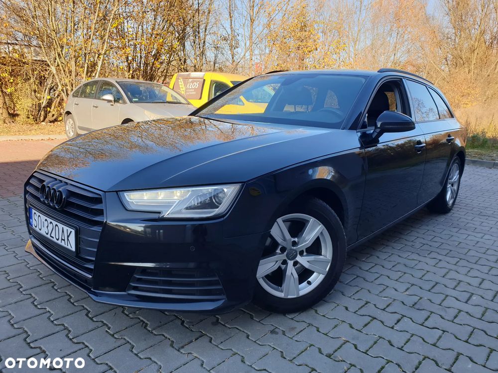 Audi A4 Avant 2.0 TDI ultra design - 2