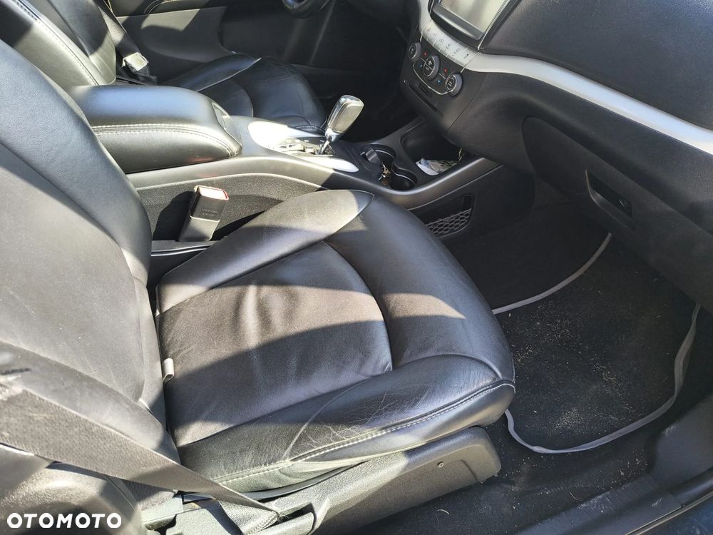Fiat Freemont 2.0 Multijet Lounge AWD - 16