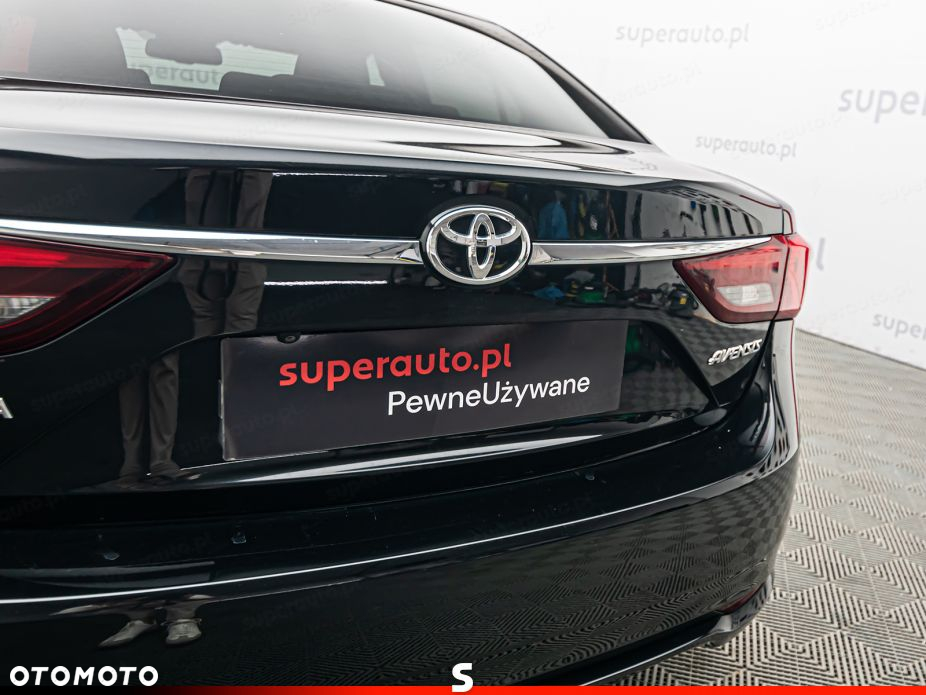 Toyota Avensis 1.8 Premium - 22