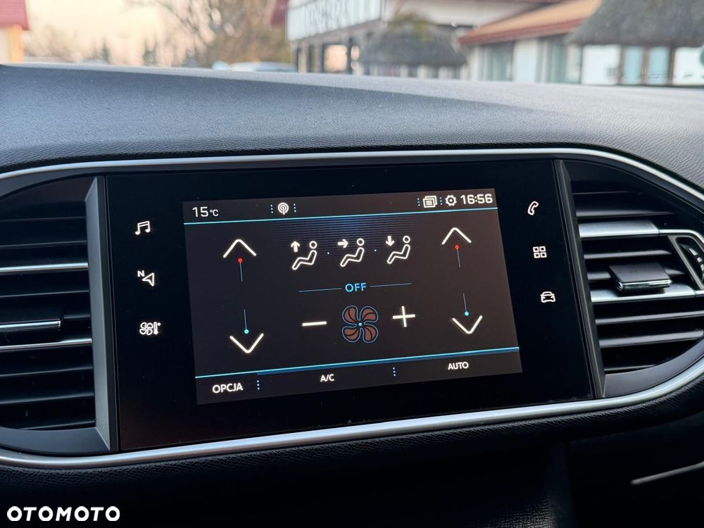 Peugeot 308 BlueHDi 130 EAT8 Stop & Start Allure - 34