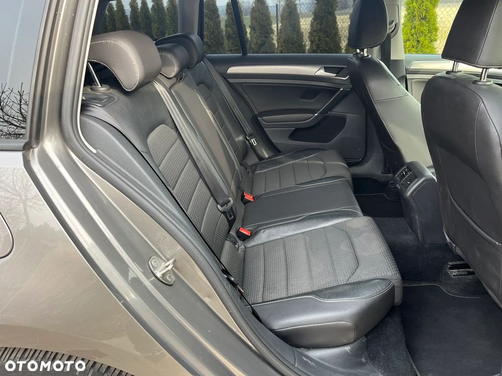 Volkswagen Golf Variant 1.6 BlueTDI DSG Comfortline - 35