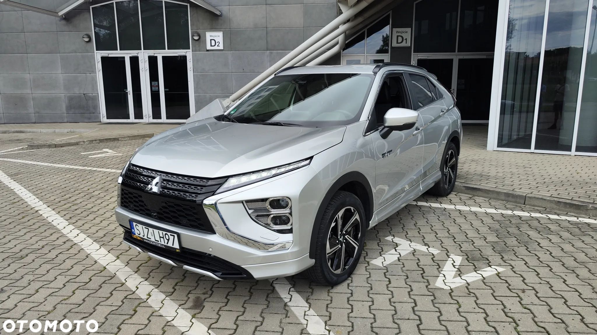 Mitsubishi Eclipse Cross 2.4 PHEV Invite Plus - 1