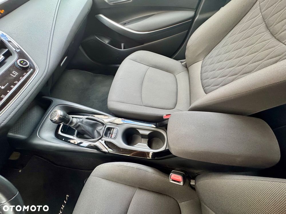 Toyota Corolla 1.6 Comfort - 8