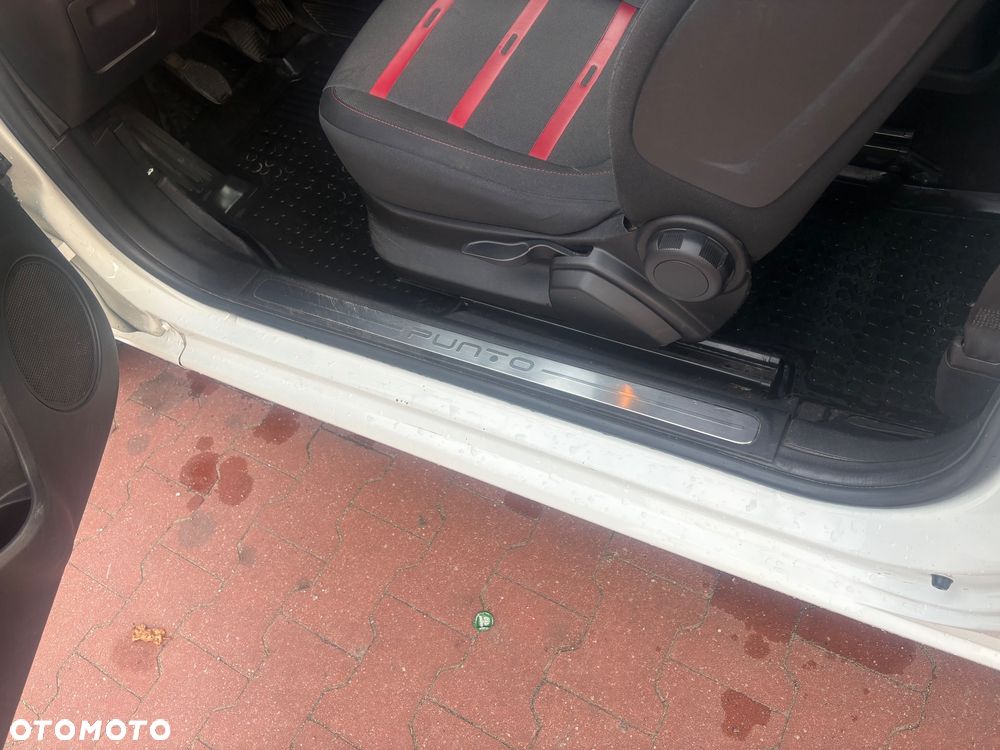 Fiat Punto Evo 1.4 16V Multiair Racing Start&Stop - 12