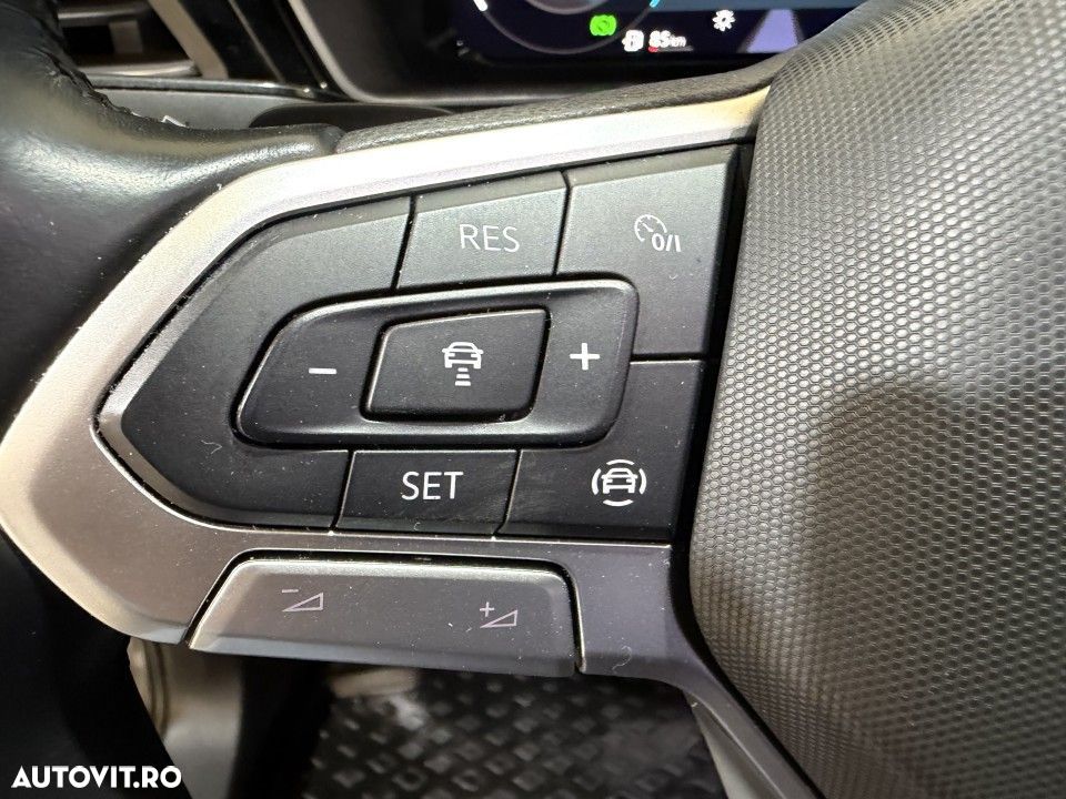 Volkswagen Caddy - 10