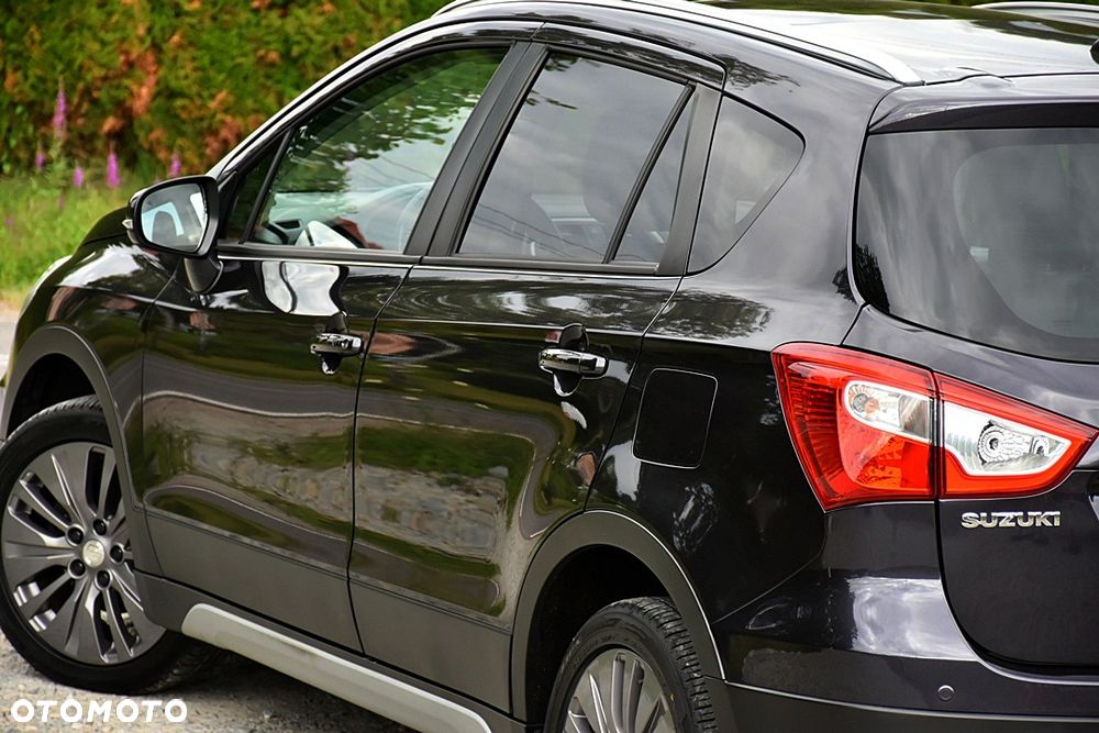Suzuki SX4 S-Cross 1.6 DDiS 4x4 Comfort+ - 12