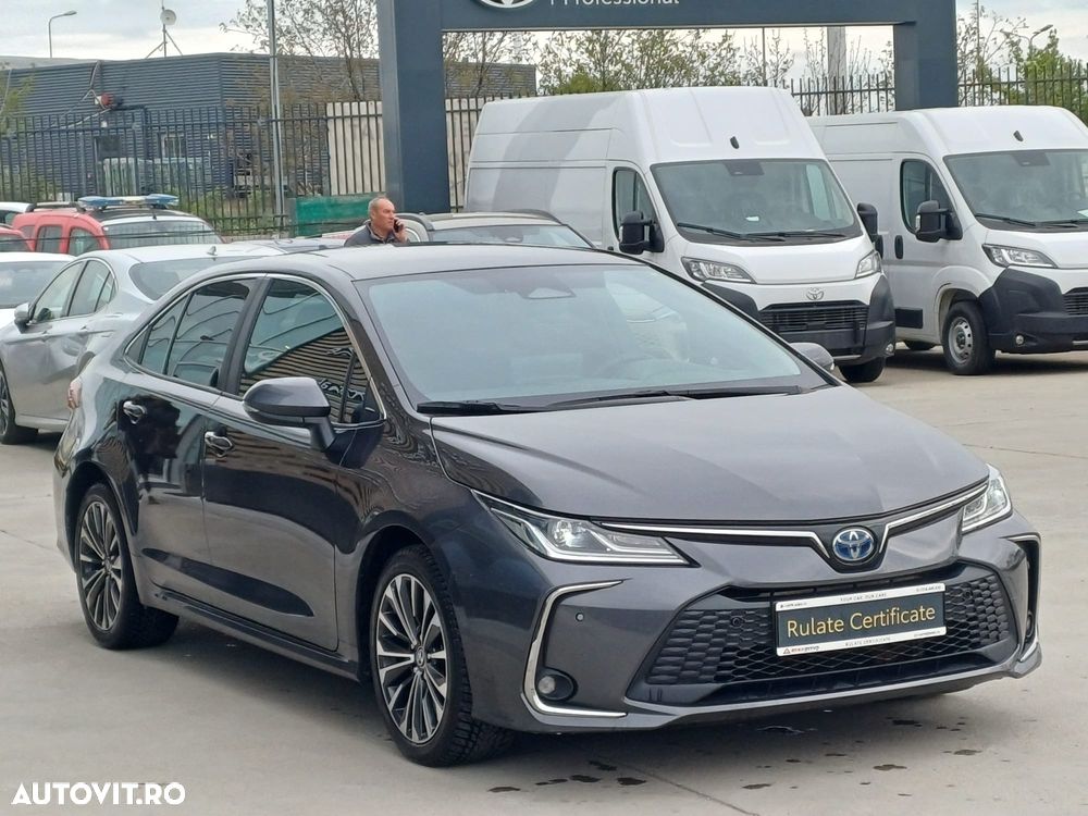 Toyota Corolla 1.8 HSD Dynamic - 3