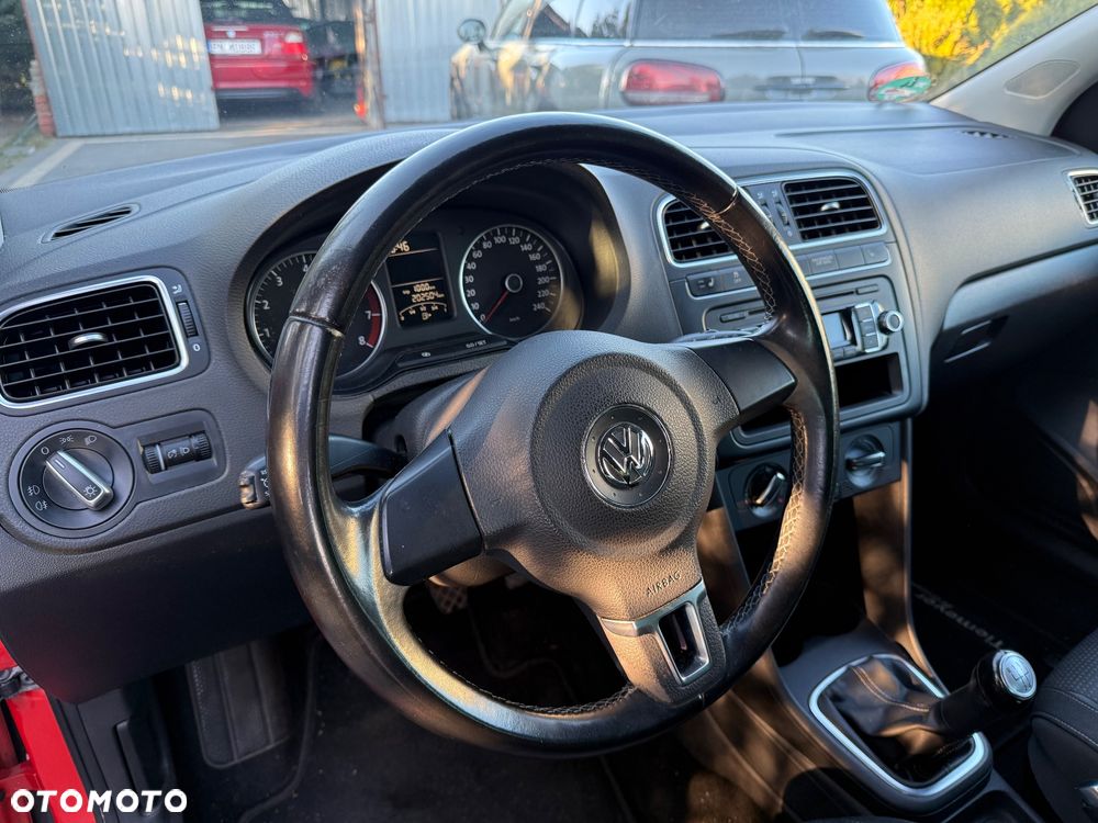 Volkswagen Polo 1.4 Team - 17