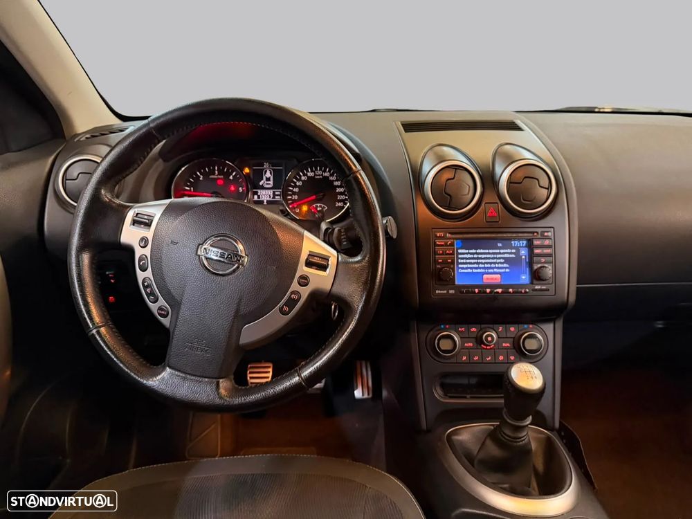 Nissan Qashqai - 11
