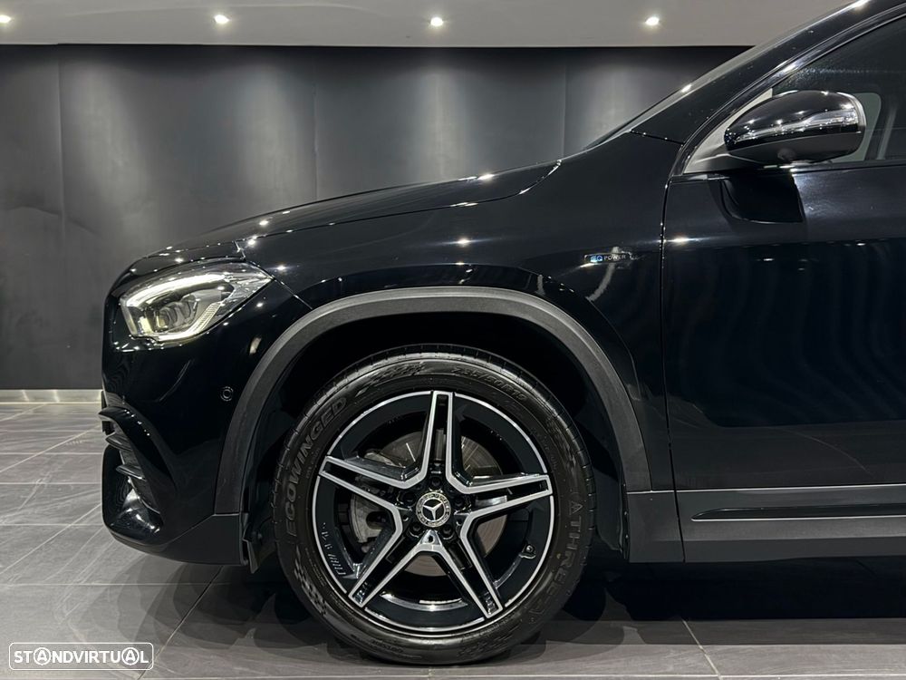 Mercedes-Benz GLA 250 e 8G-DCT AMG Line - 3