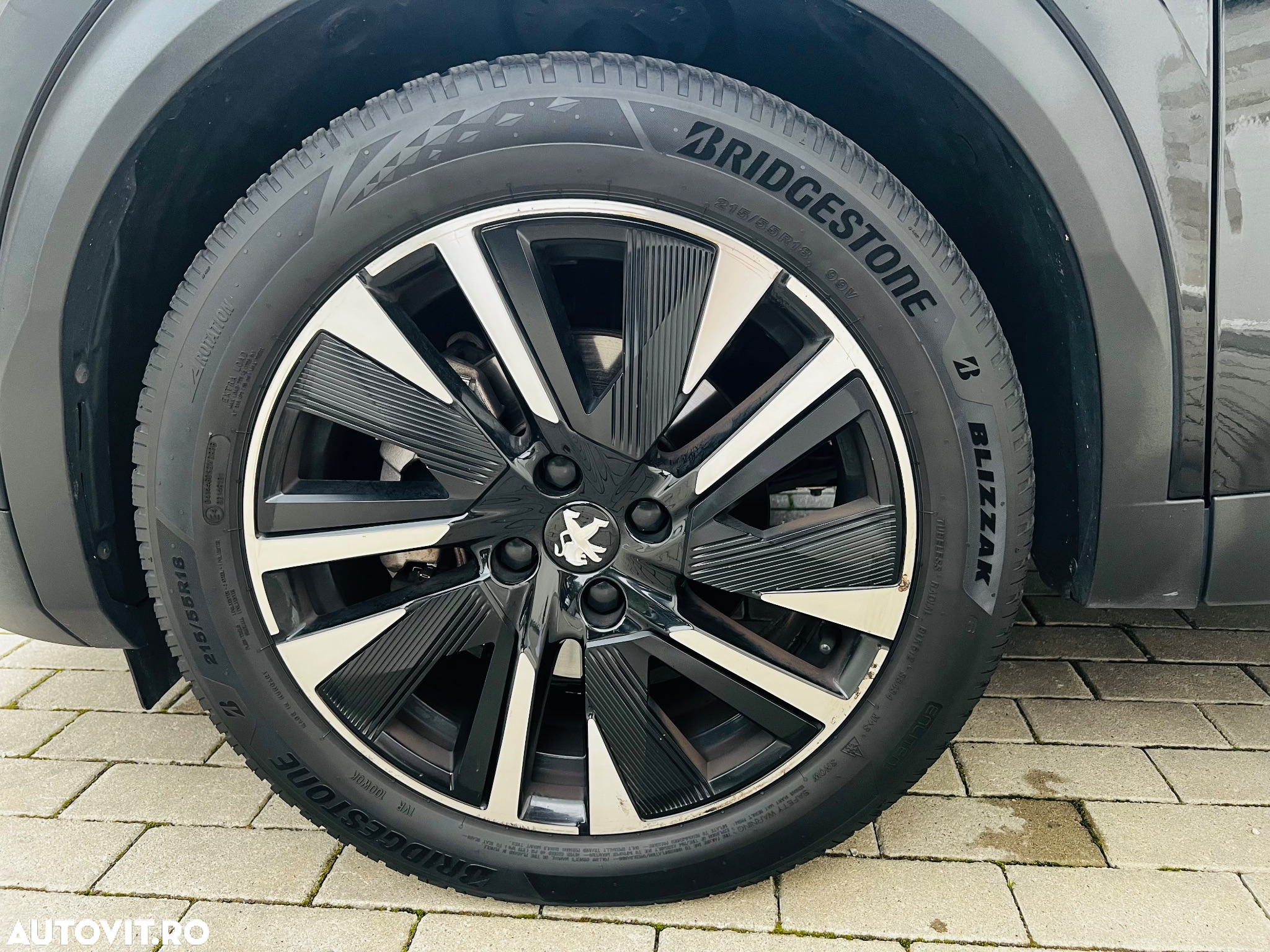 Peugeot 2008 1.5 BlueHDI 130 S&S EAT8 GT - 5