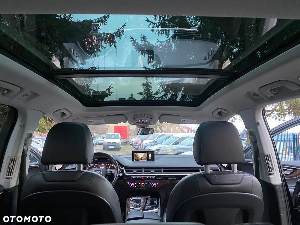Audi Q7 - 12
