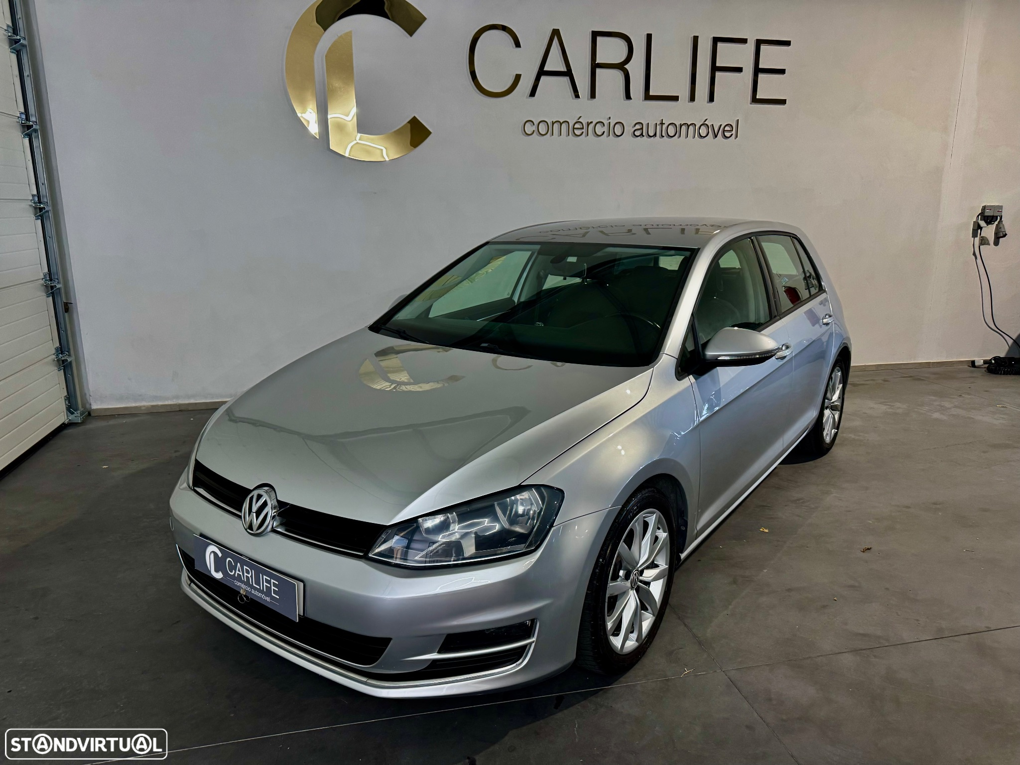 VW Golf 1.6 TDI 4Motion BlueMotion Trendline - 28