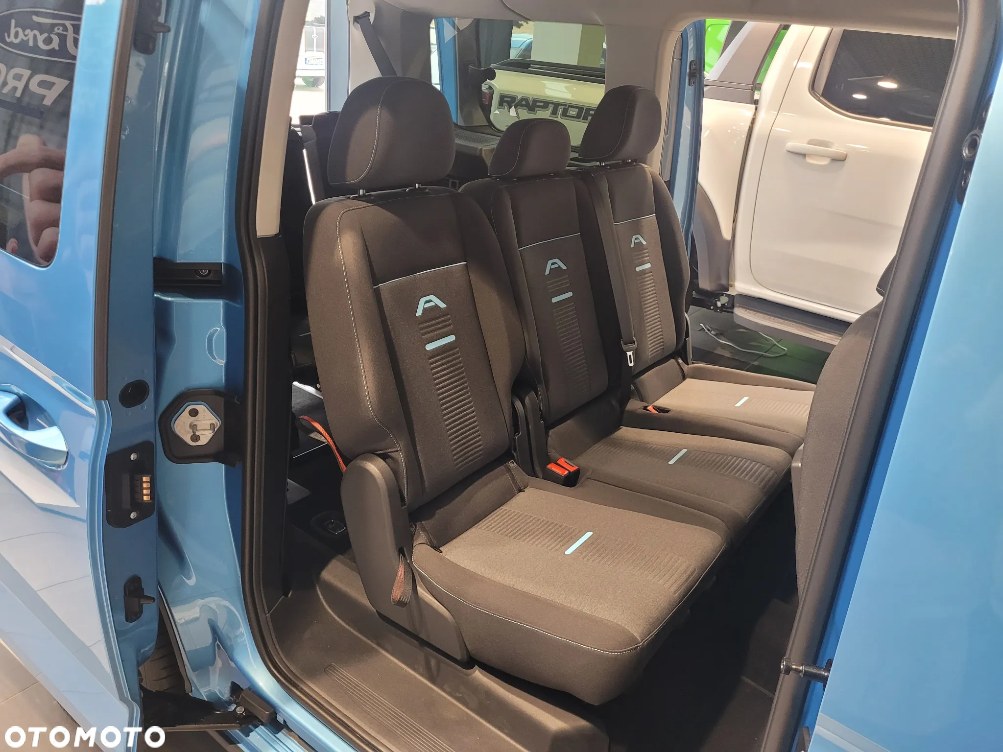 Ford Tourneo Connect Grand - 15