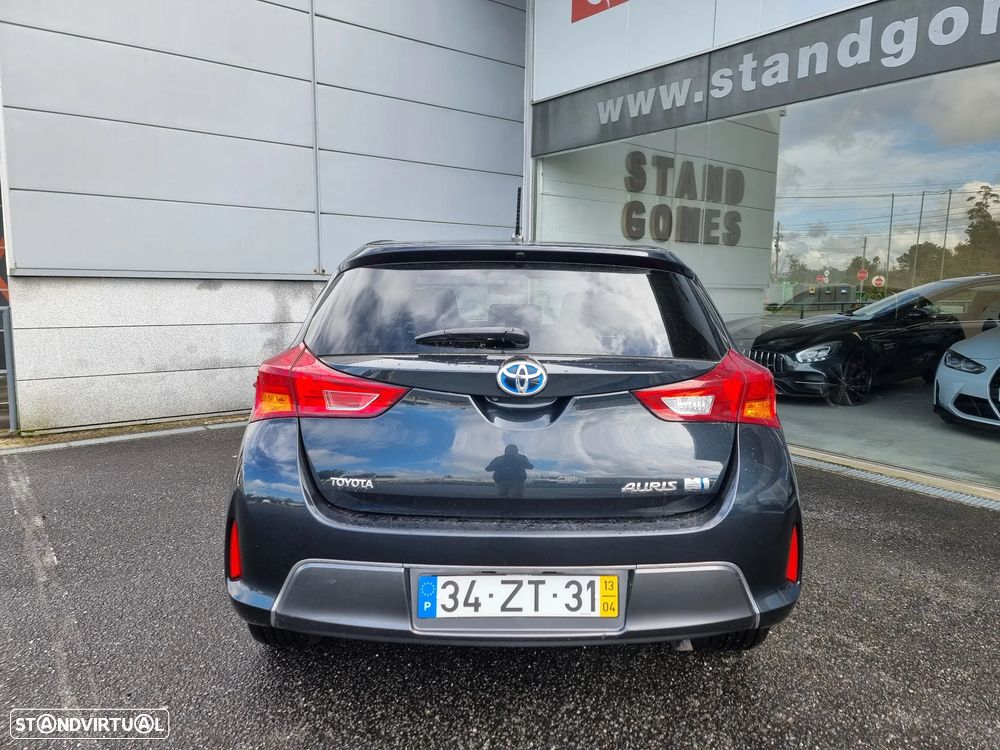 Toyota Auris 1.8 HSD Sport+Skyview +Navi - 4