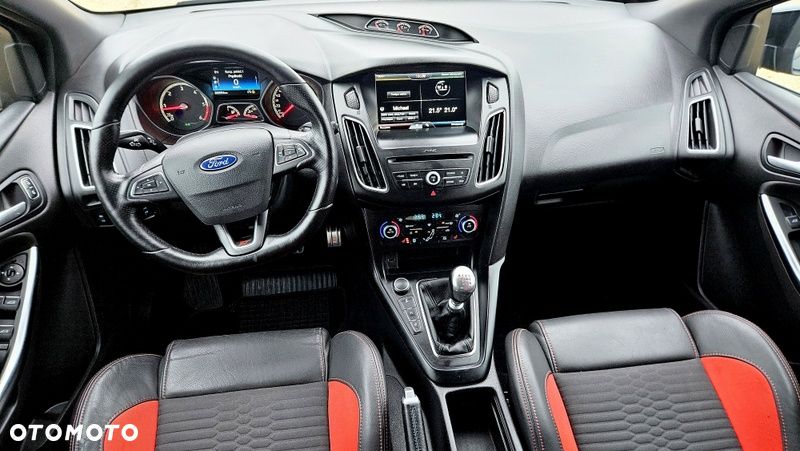 Ford Focus 2.0 TDCi ST - 14