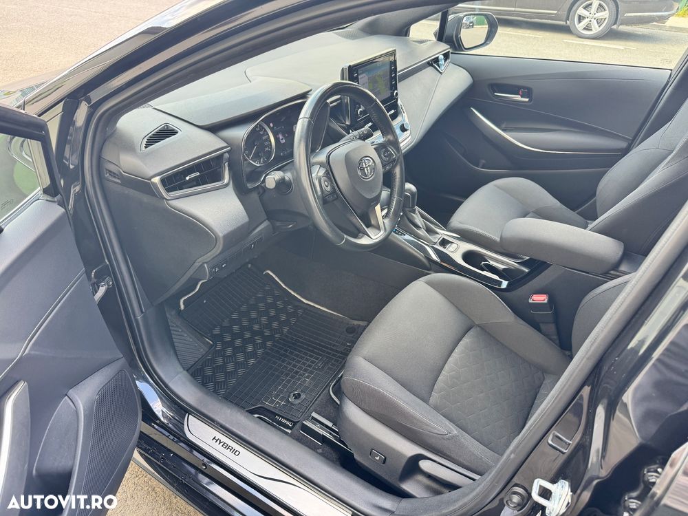 Toyota Corolla 1.8 Business Edition - 9