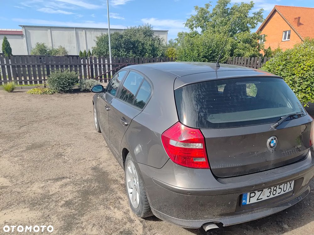 BMW Seria 1 - 2