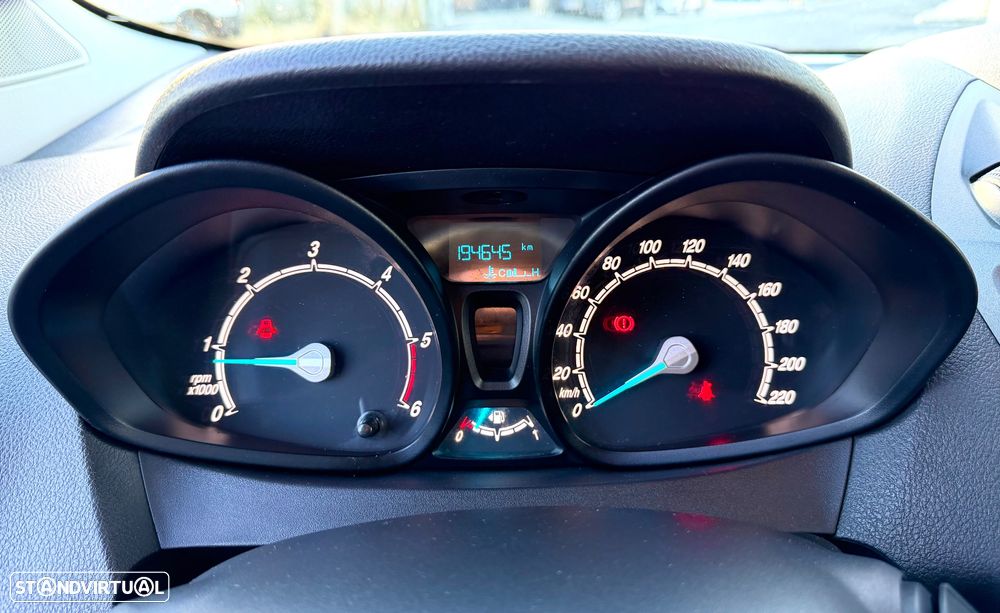 Ford Transit Courier 1.5TDCi 100cv TREND | IVA DEDUTÍVEL! | 1 DONO - 6