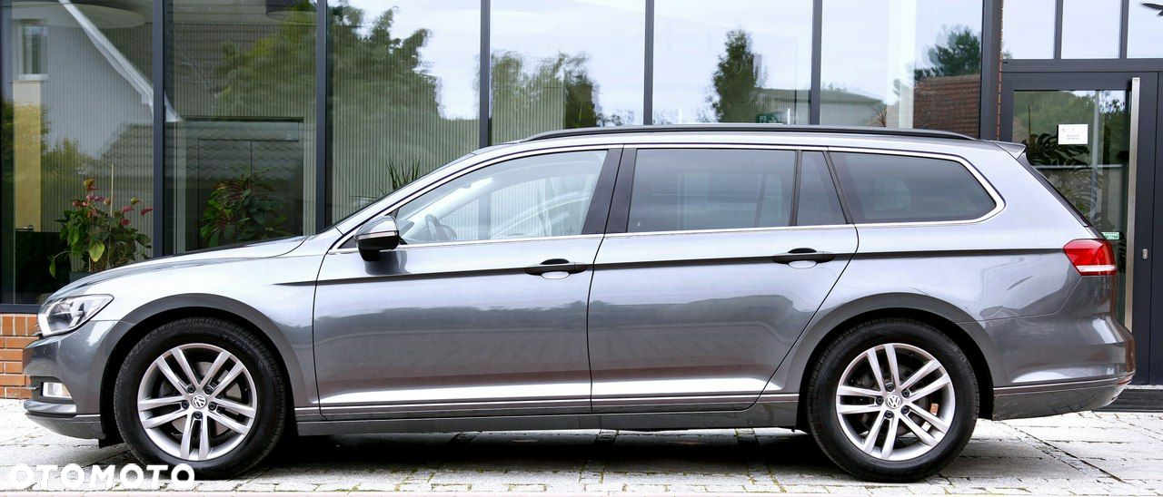 Volkswagen Passat - 20
