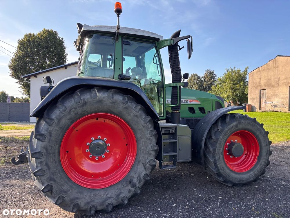 Fendt 820 - 5