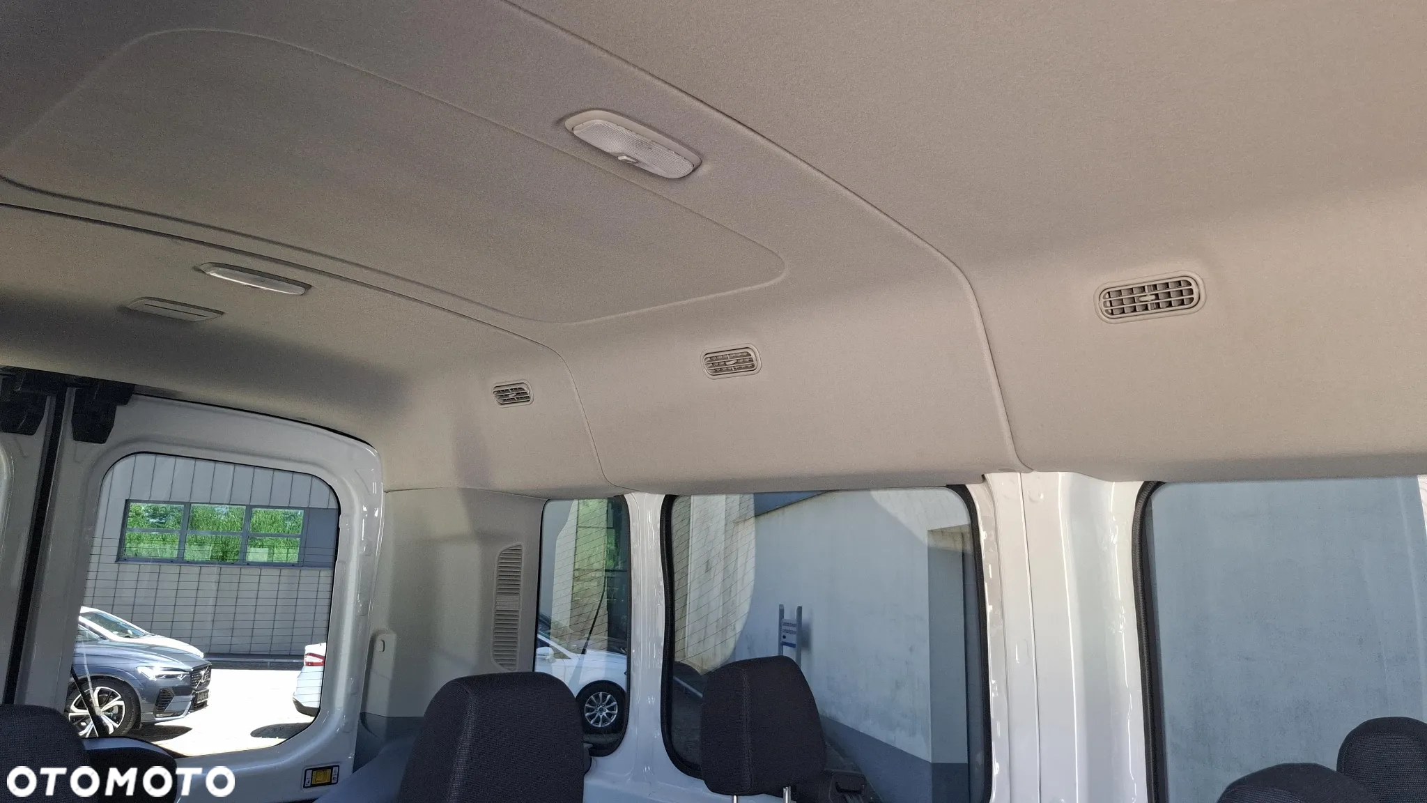 Ford Transit 350 L3H2 Trend - 38