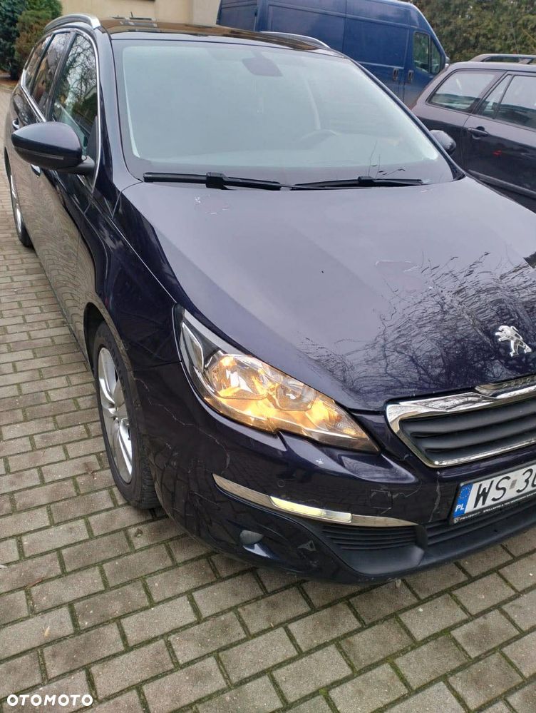 Peugeot 308 2.0 Blue HDi Allure S&S - 4