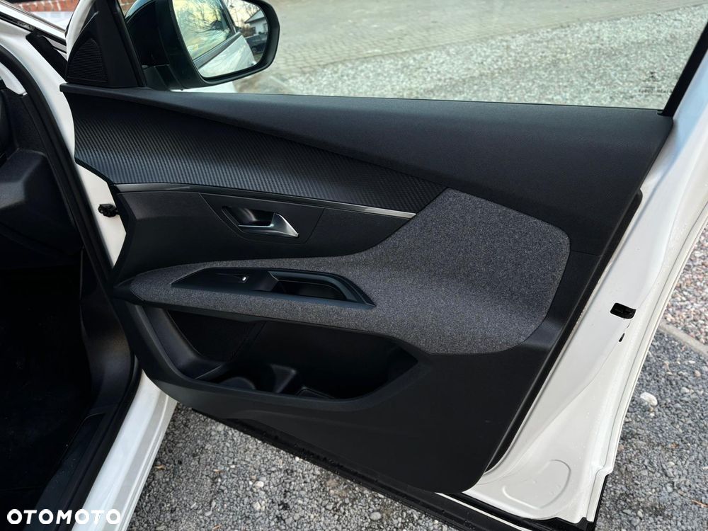 Peugeot 5008 BlueHDI 130 EAT8 Allure Business-Paket - 30