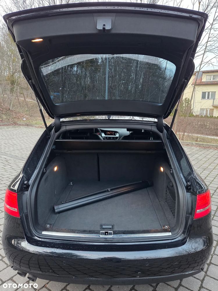 Audi A4 Avant 2.0 TDI DPF Ambiente - 3