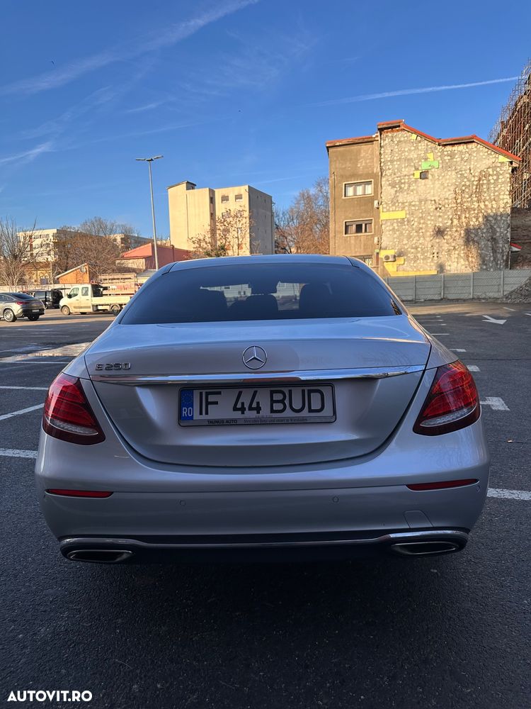 Mercedes-Benz E 250 9G-TRONIC Avantgarde - 16