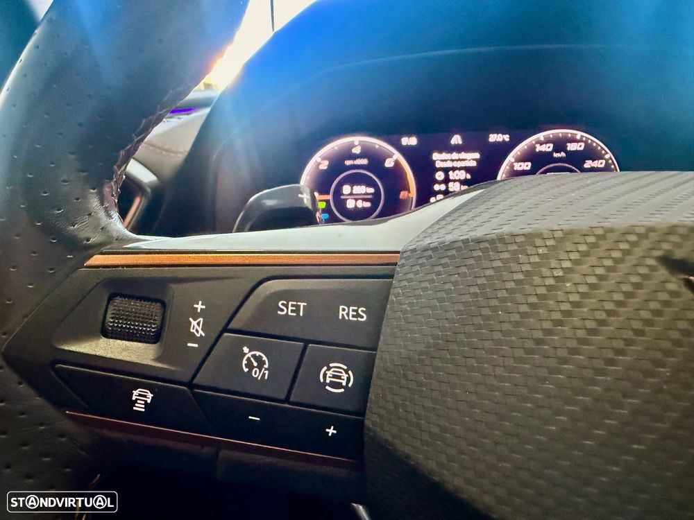 Cupra Formentor 1.4 e-Hybrid Sport DSG - 13