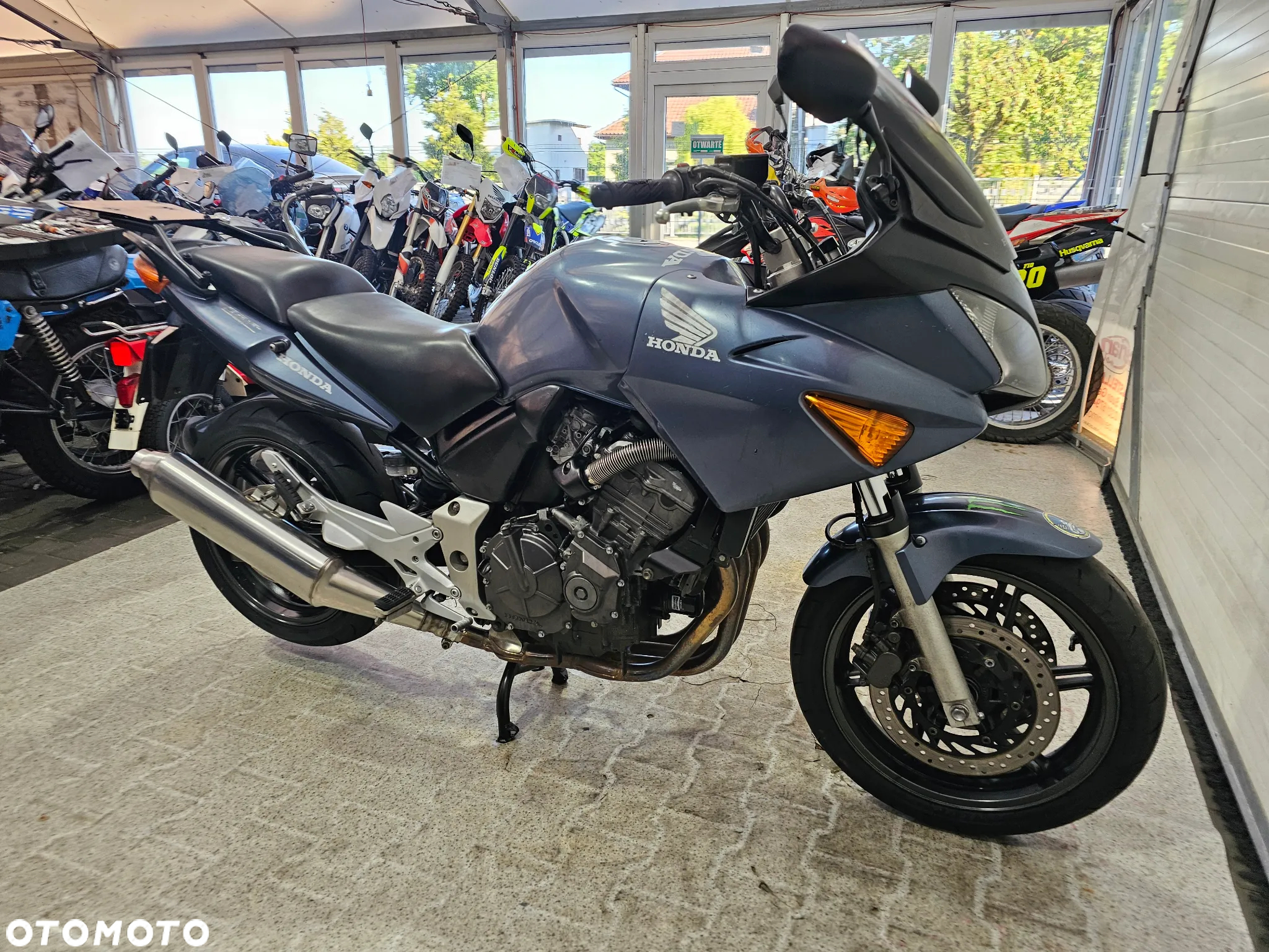 Honda CBF - 26
